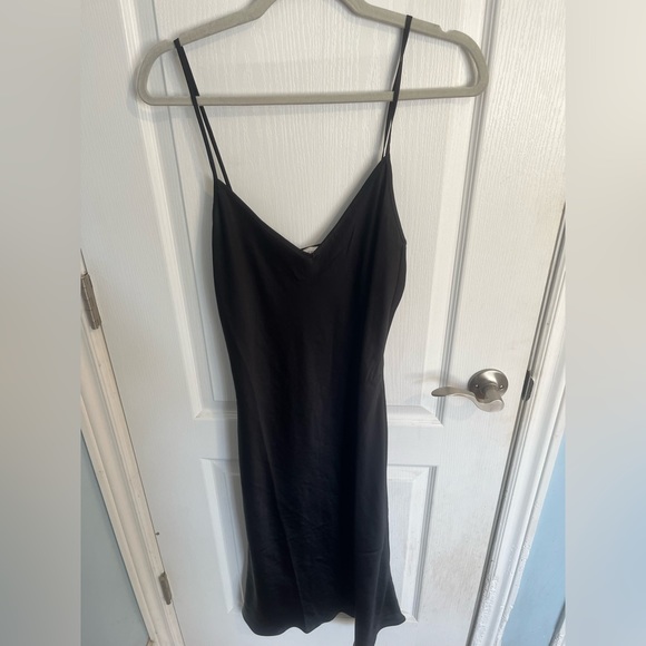 Aritzia Wilfred Only Satin Midi Dress - Picture 2 of 2